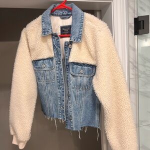 Abercrombie & Fitch Blue and Cream Jean Jacket